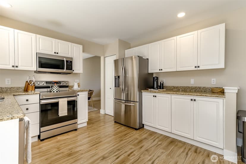 Property photo for 6416 94th Street E, Puyallup photo 15