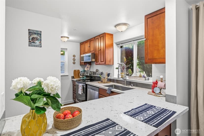 Property photo for 20824 70th Avenue W #1, Lynnwood photo 7
