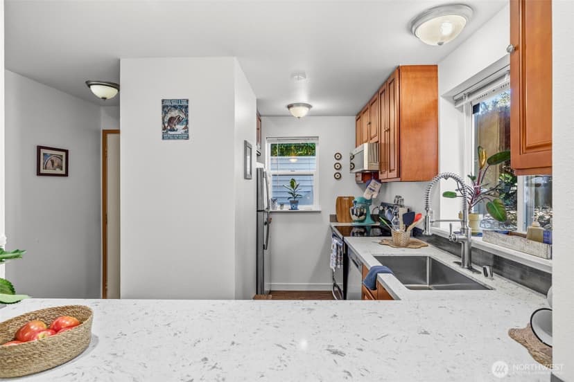 Property photo for 20824 70th Avenue W #1, Lynnwood photo 8