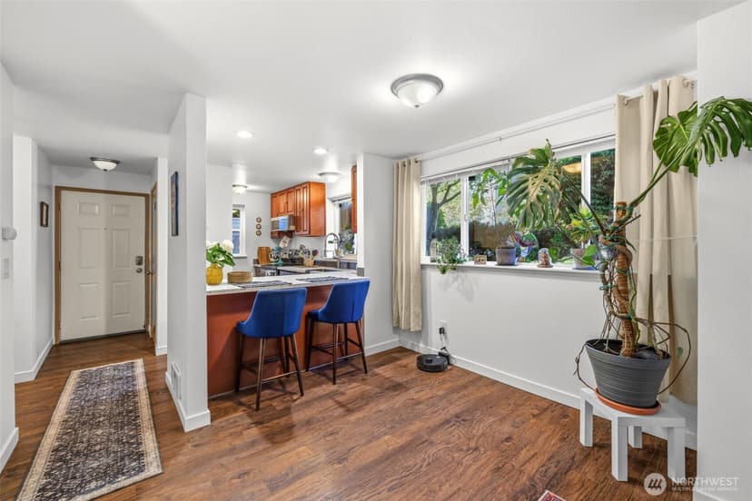 Property photo for 20824 70th Avenue W #1, Lynnwood photo 6