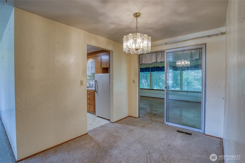 Property photo for 10704 Doten Drive SW, Lakewood photo 20
