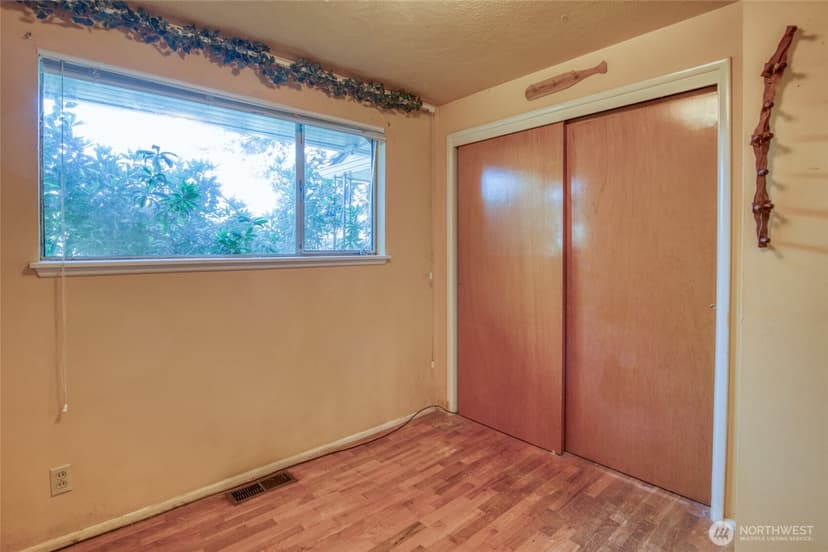 Property photo for 10704 Doten Drive SW, Lakewood photo 27