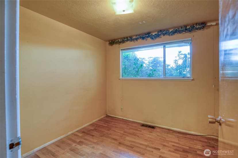 Property photo for 10704 Doten Drive SW, Lakewood photo 28