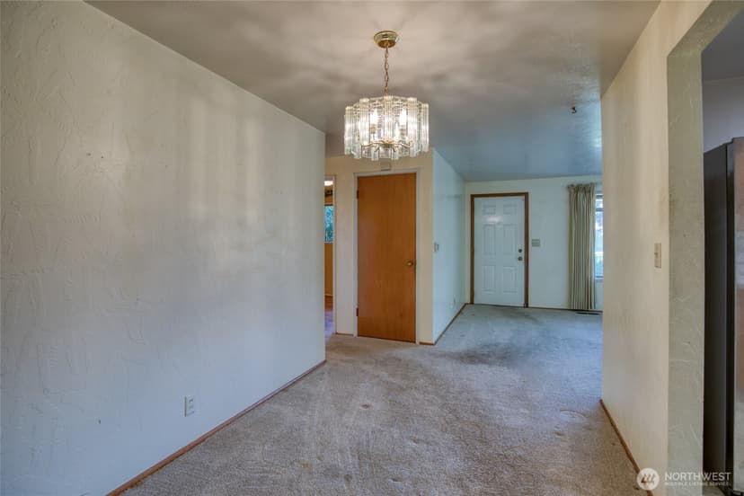 Property photo for 10704 Doten Drive SW, Lakewood photo 22