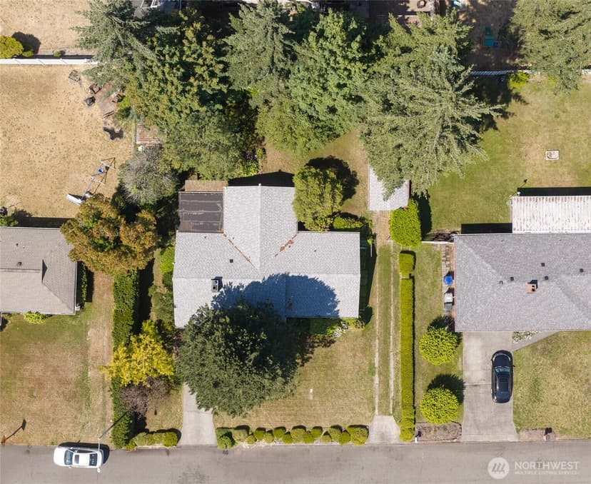 Property photo for 10704 Doten Drive SW, Lakewood photo 9
