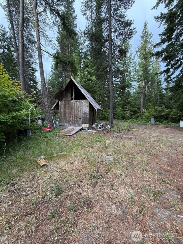 Property photo for 730 Tall Pines Drive #1 of 2, Cle Elum photo 2