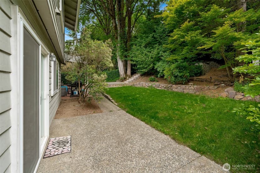 Property photo for 14616 106th Avenue NE, Bothell photo 23
