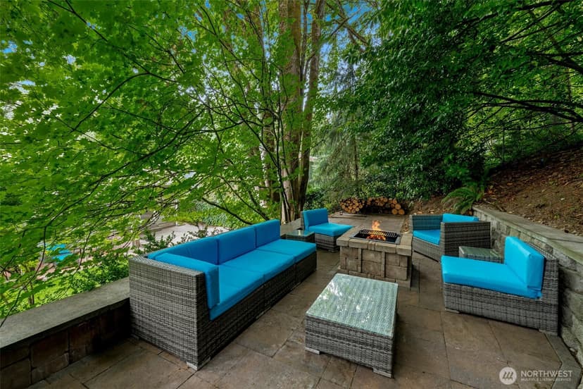 Property photo for 14616 106th Avenue NE, Bothell photo 25