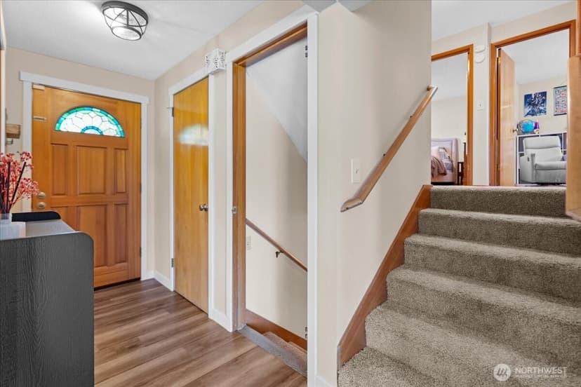 Property photo for 8515 94th Street SW, Lakewood photo 13
