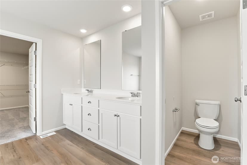 Property photo for 4437 Explorer Avenue, Port Orchard photo 19