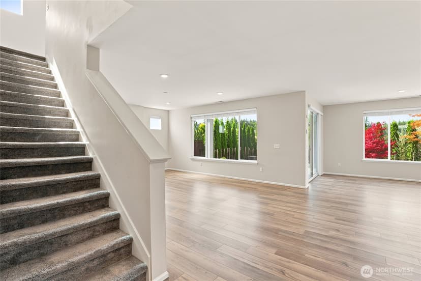 Property photo for 4437 Explorer Avenue, Port Orchard photo 8