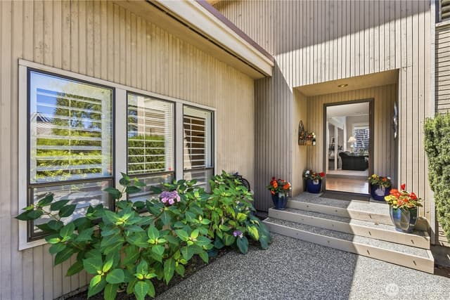 Property photo for 10421 62nd Place W, Mukilteo photo 3