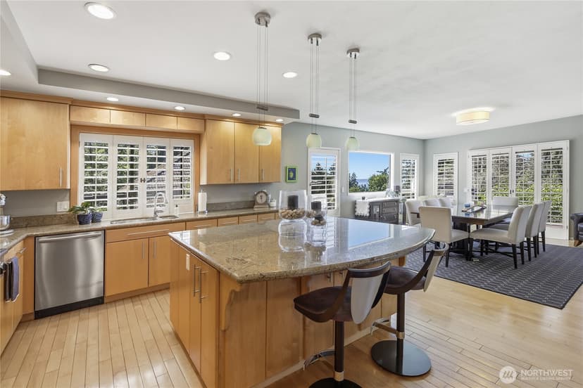 Property photo for 10421 62nd Place W, Mukilteo photo 12