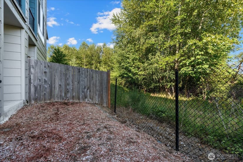 Property photo for 17905 35th Avenue SE #B4, Bothell photo 25
