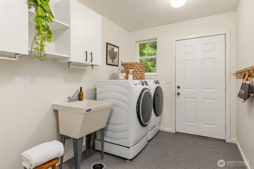 Property photo for 9067 Hidden Cove Road NE, Bainbridge Island photo 16