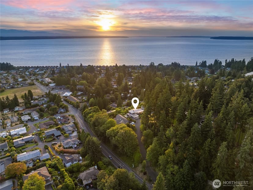 Property photo for 19520 94th Place W, Edmonds photo 35