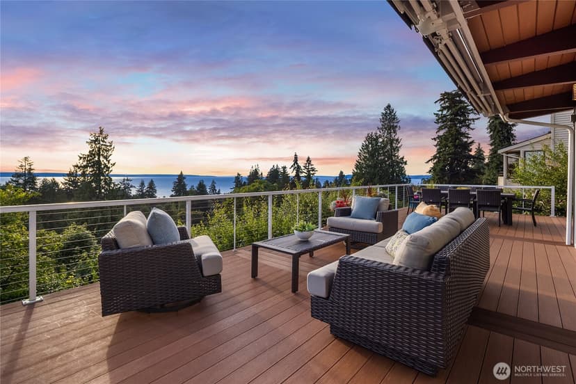 Property photo for 19520 94th Place W, Edmonds