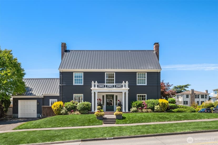 Property photo for 1515 28th Avenue W, Seattle