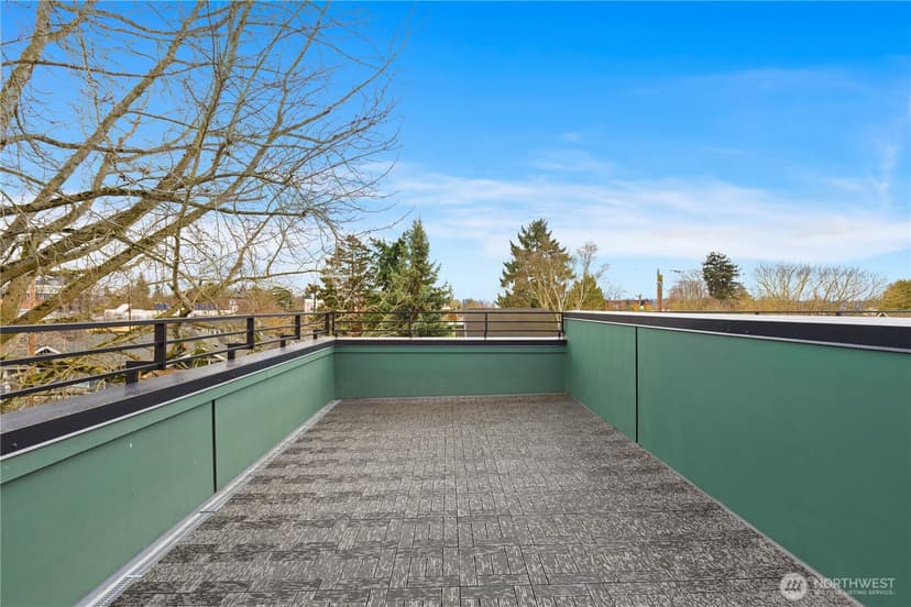 Property photo for 1706 B N 47th Street, Seattle photo 27