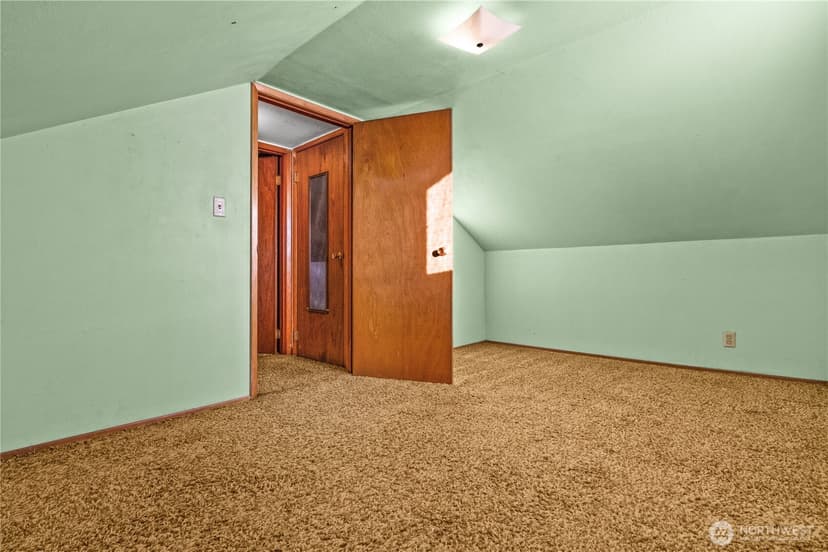 Property photo for 5528 23rd Street E, Fife photo 22