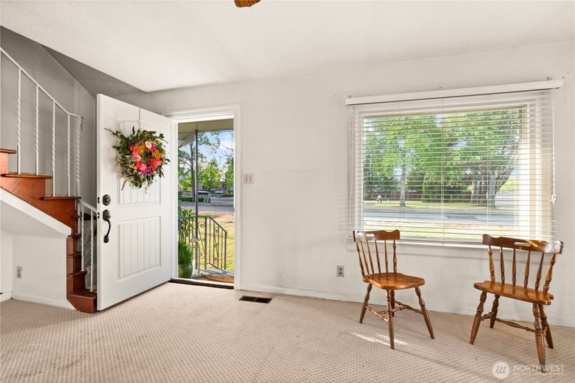 Property photo for 5528 23rd Street E, Fife photo 10