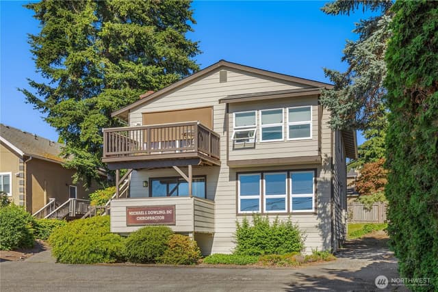 Property photo for 822 6th Street S, Kirkland photo 2