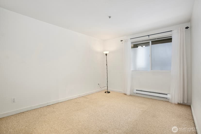 Property photo for 1311 12th Avenue S #B203, Seattle photo 14