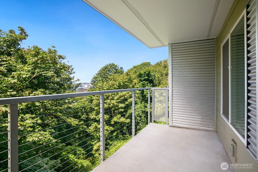 Property photo for 1311 12th Avenue S #B203, Seattle photo 21