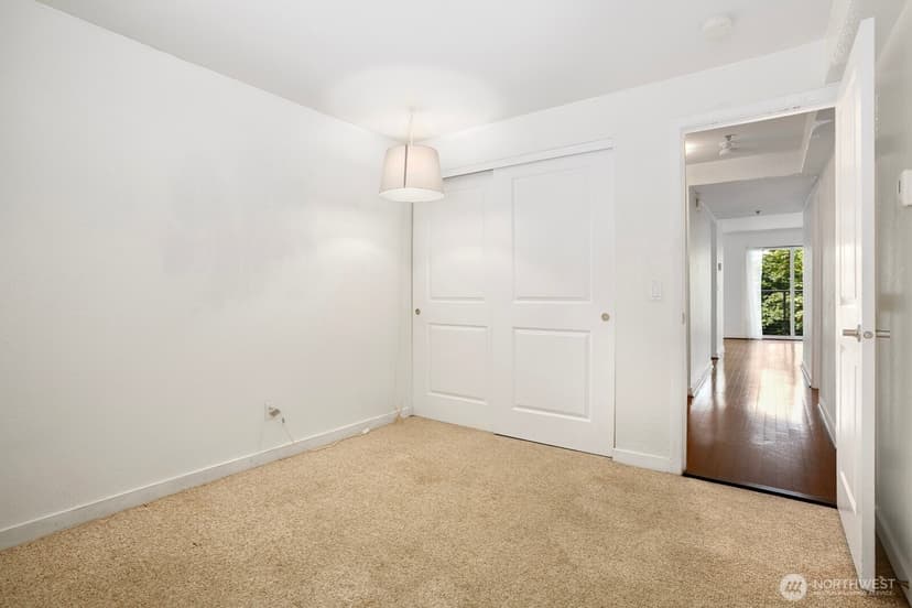 Property photo for 1311 12th Avenue S #B203, Seattle photo 19