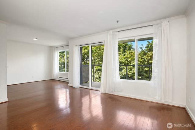 Property photo for 1311 12th Avenue S #B203, Seattle photo 3