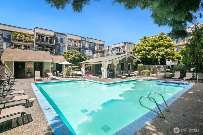 Property photo for 1311 12th Avenue S #B203, Seattle photo 22