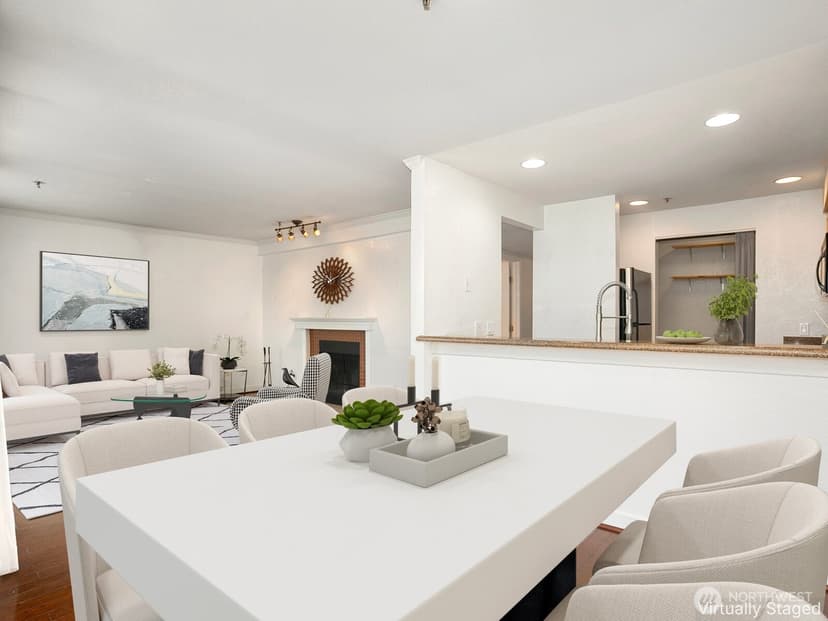 Property photo for 1311 12th Avenue S #B203, Seattle photo 7