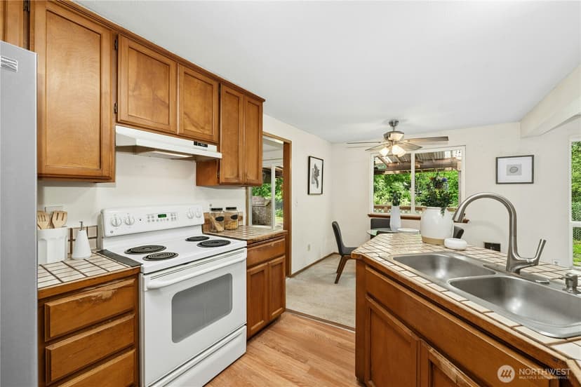 Property photo for 15725 E 88th Avenue Ct E, Puyallup photo 10