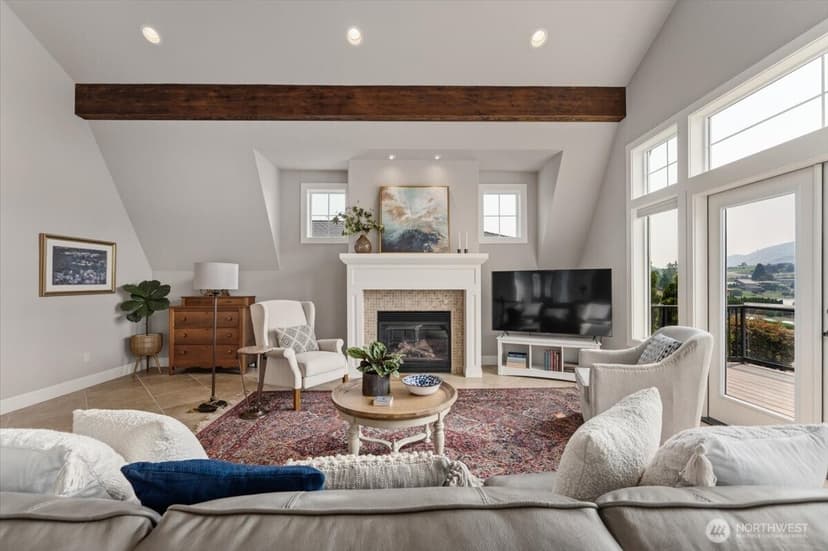 Property photo for 135 N Shore Drive, Chelan photo 11