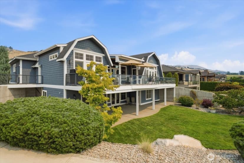 Property photo for 135 N Shore Drive, Chelan photo 3