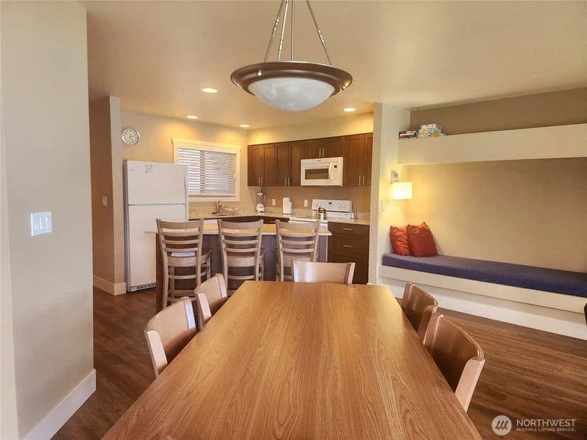 Property photo for 1 Lakeside 712-F, Manson photo 11