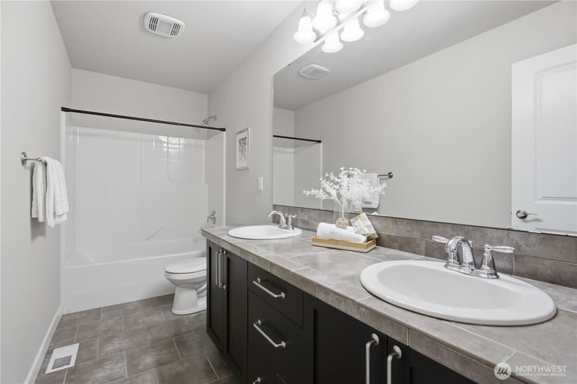 Property photo for 20814 2nd Avenue W, Lynnwood photo 23