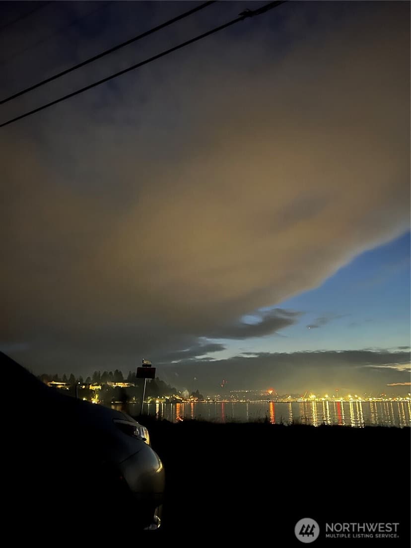 Property photo for 1647 Beach Drive E, Port Orchard photo 25