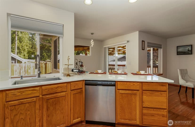 Property photo for 25 166th Place SE, Mill Creek photo 13