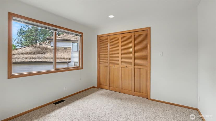 Property photo for 10711 177th Court NE, Redmond photo 30