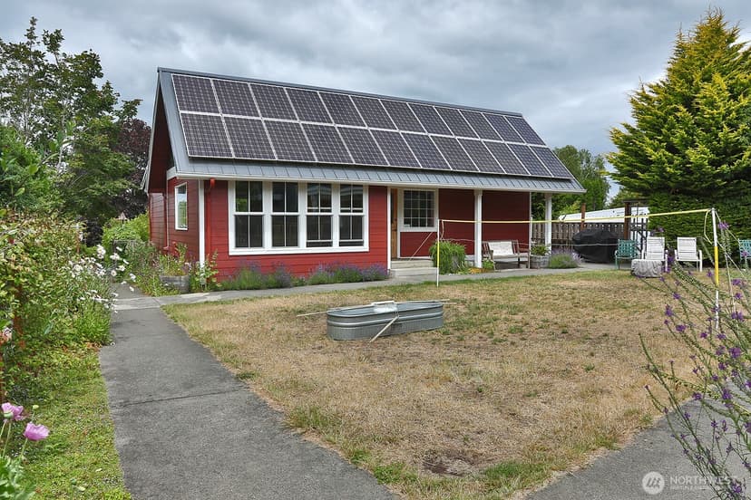 Property photo for 130 5th Street #A101, Langley photo 26