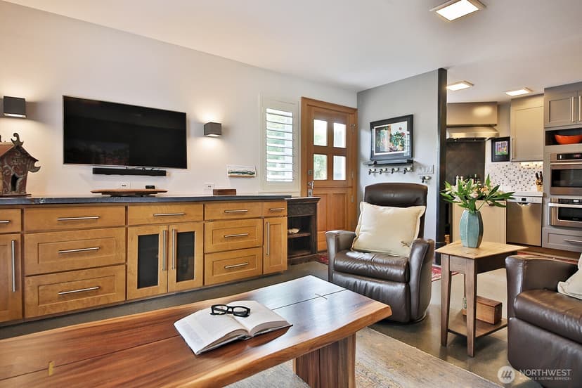Property photo for 130 5th Street #A101, Langley photo 5