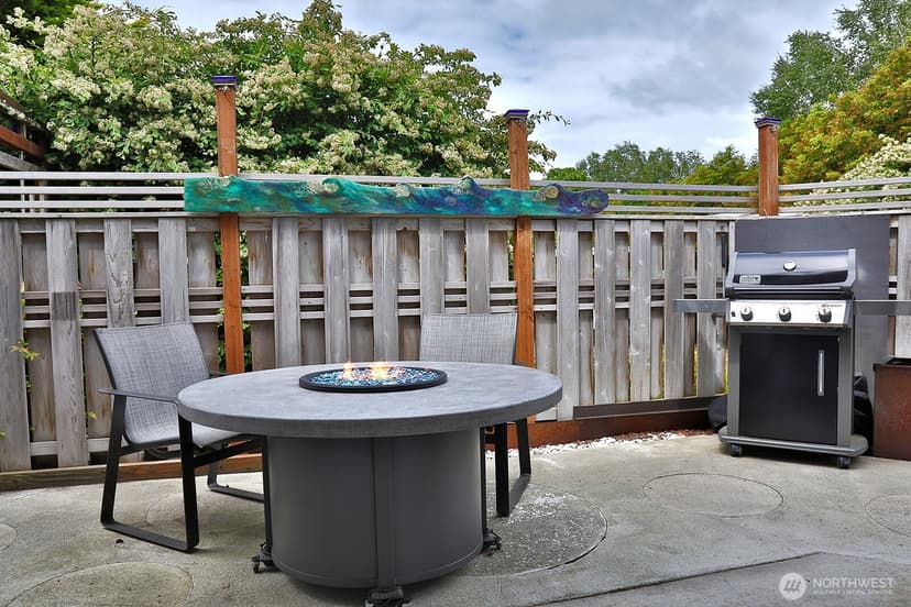 Property photo for 130 5th Street #A101, Langley photo 25