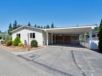 Property photo for 19115 100th Avenue Ct E #16, Puyallup photo 2
