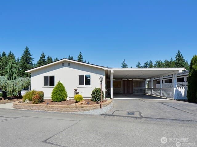 Property photo for 19115 100th Avenue Ct E #16, Puyallup photo 24