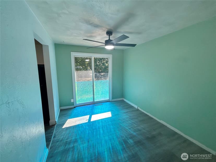 Property photo for 11717 83rd Avenue SW, Lakewood photo 7