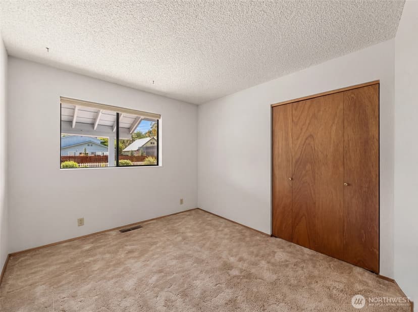 Property photo for 137 W Center Street, Leavenworth photo 18