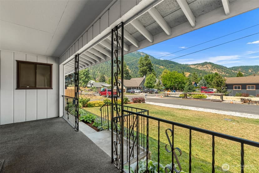 Property photo for 137 W Center Street, Leavenworth photo 28
