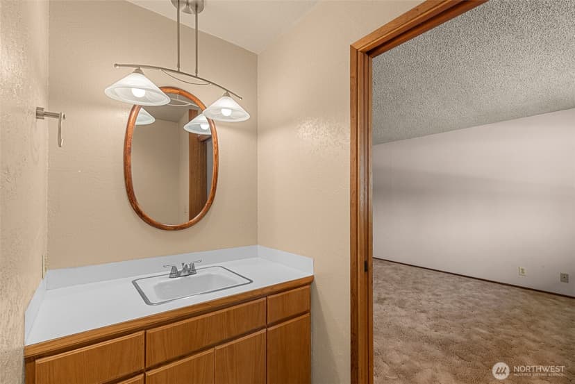 Property photo for 137 W Center Street, Leavenworth photo 16
