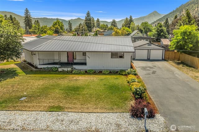 Property photo for 137 W Center Street, Leavenworth photo 3